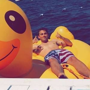 Meet your Posher, Benjamin